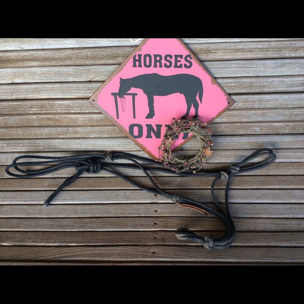 Black draft sz rope halter w/o lead